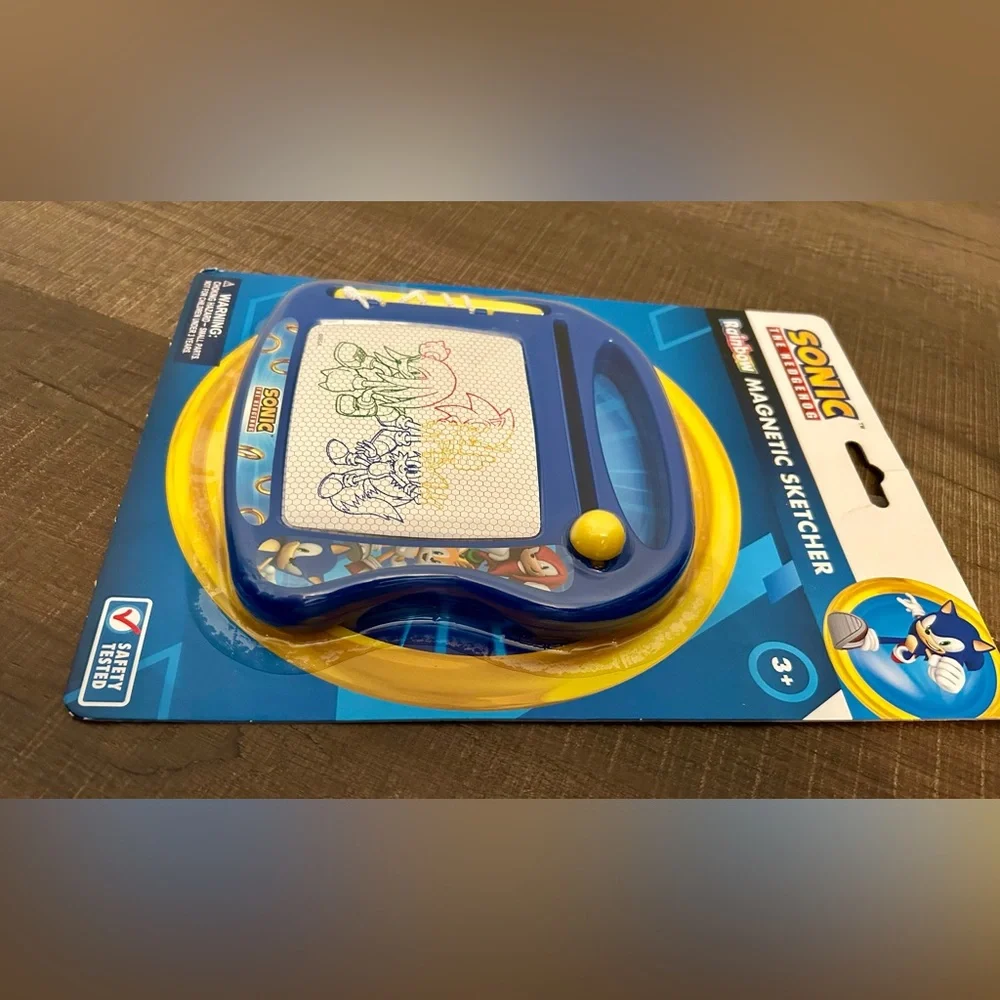 Sonic the Hedgehog Rainbow Magnetic Sketcher Travel Toy Draw Write w/ Stylus NIB